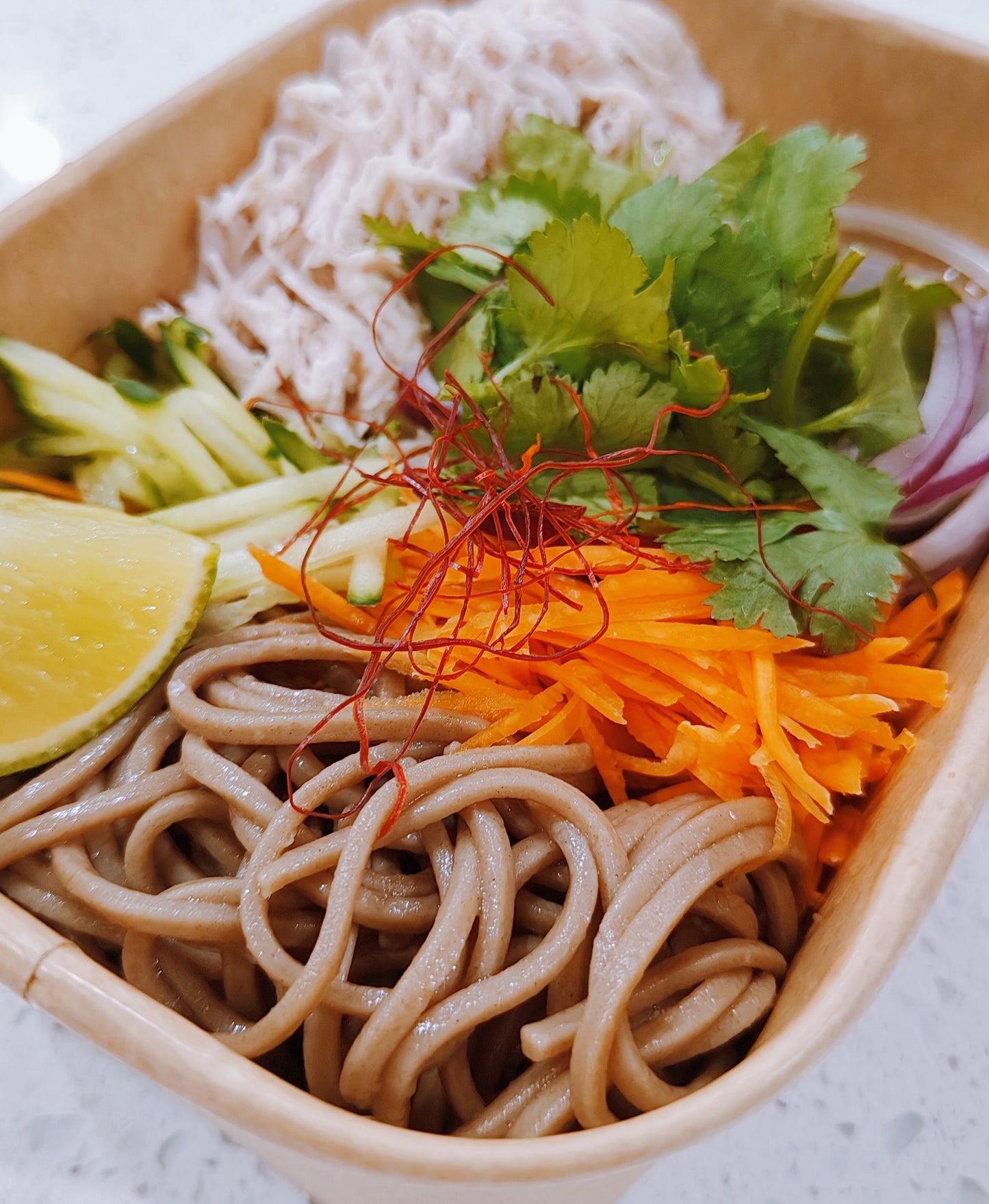 【周四D餐轻简餐】秘制鸡丝荞麦面 (微辣有香菜)